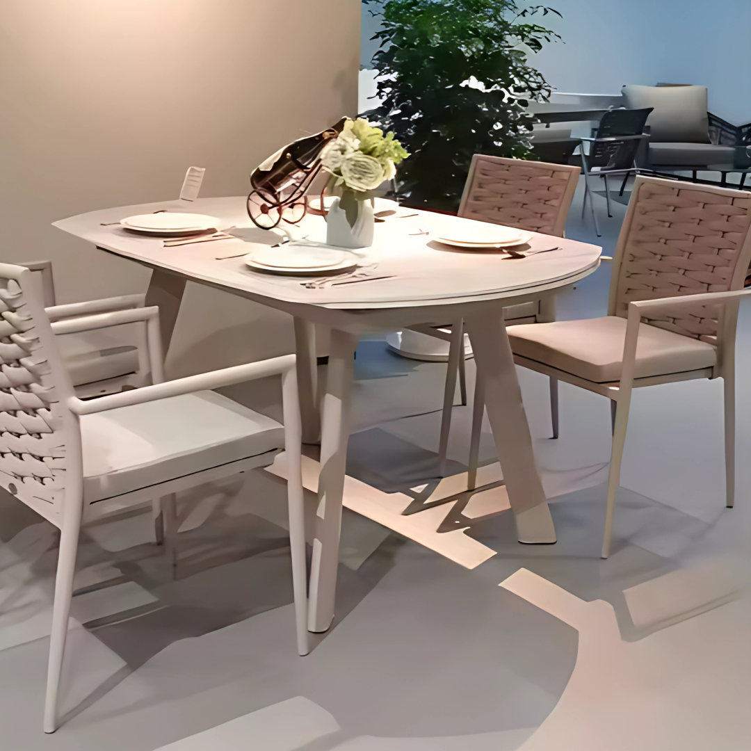 91 7201 50 LOOP dining chair