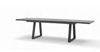 Cesa extension dinning table